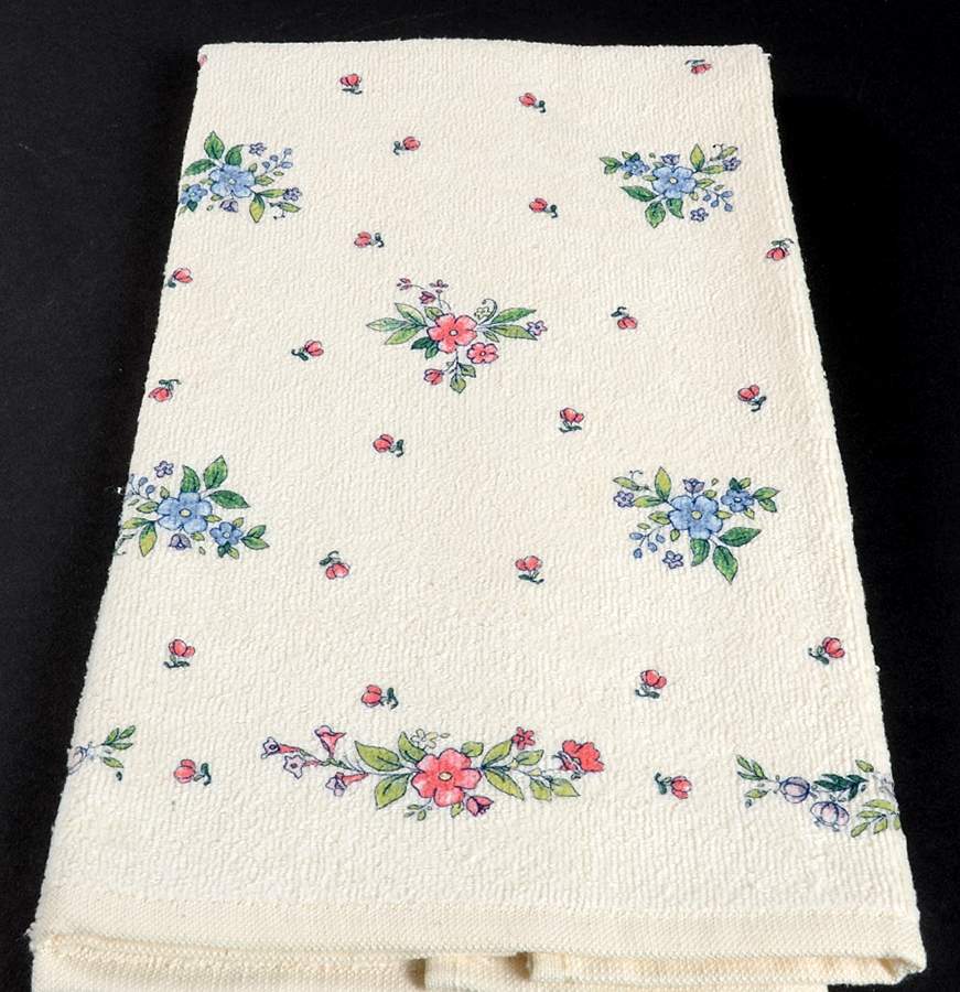 Meadow Lane Cloth Dish Towel by Pfaltzgraff-1