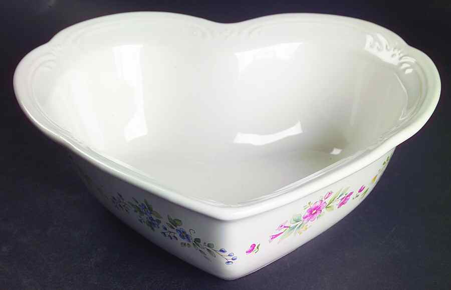 Meadow Lane 8" Heart Shaped Bowl by Pfaltzgraff-1