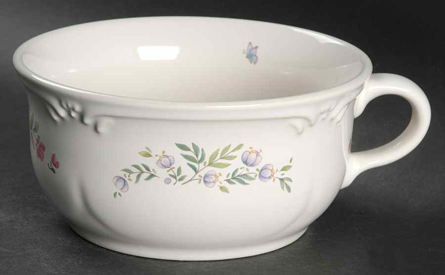 Meadow Lane 24 Oz Large Soup Mug by Pfaltzgraff-1