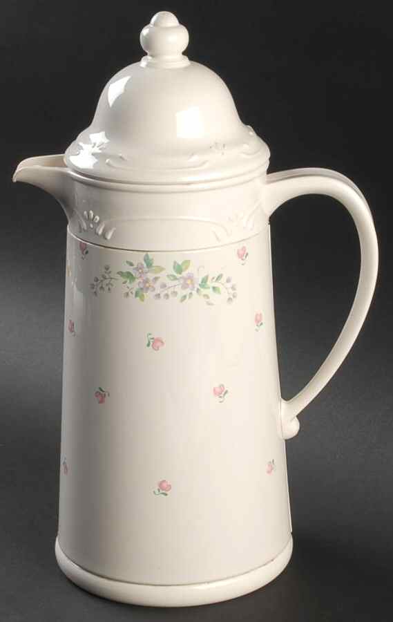 Meadow Lane Plastic Thermos/Carafe & Lid by Pfaltzgraff-1