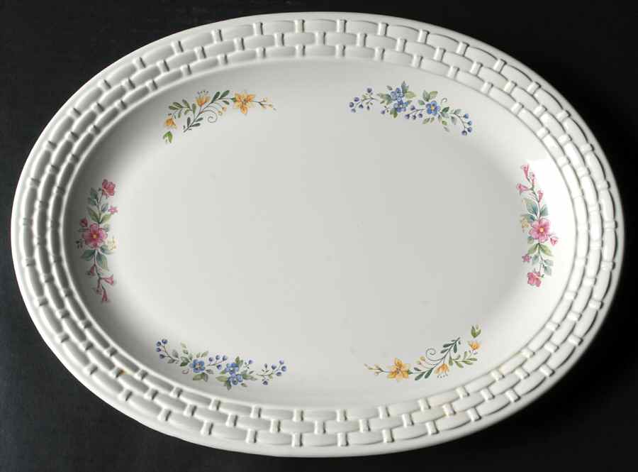 Meadow Lane 14" Oval Basketweave Serving Platter by Pfaltzgraff-1
