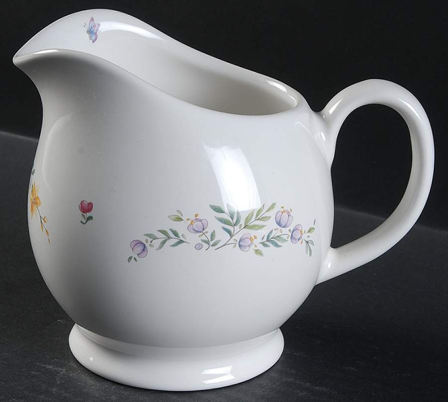 Meadow Lane Large Gravy Boat/Pitcher by Pfaltzgraff-1