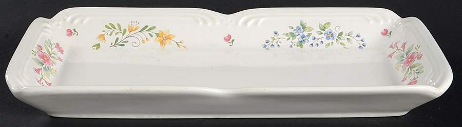 Meadow Lane Rectangular Tray 11" by Pfaltzgraff-1