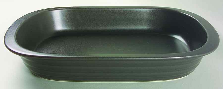Midnight Sun 13" Oval Baker by Pfaltzgraff-1