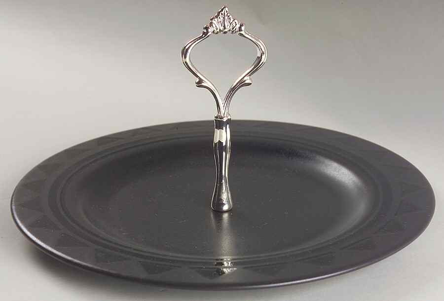Midnight Sun Round Serving Plate with Handle (DP) by Pfaltzgraff-1
