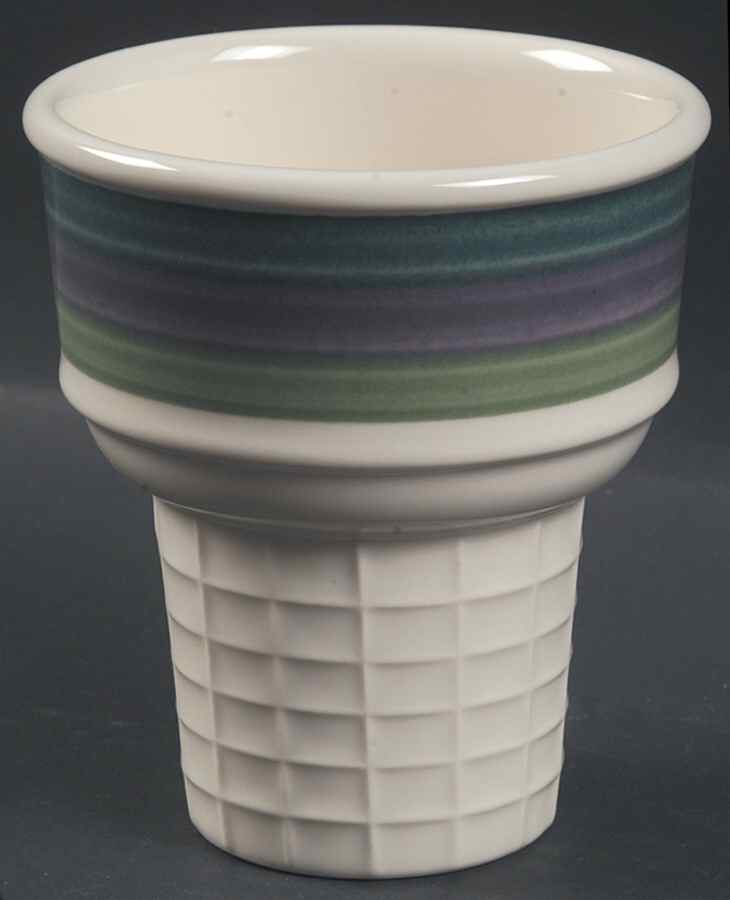 Mountain Shadow Ice Cream Cone Shaped Dish by Pfaltzgraff-1