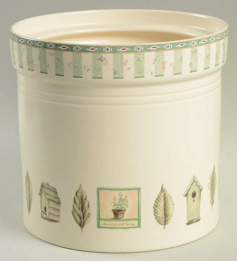 Naturewood Large Canister No Lid by Pfaltzgraff-1
