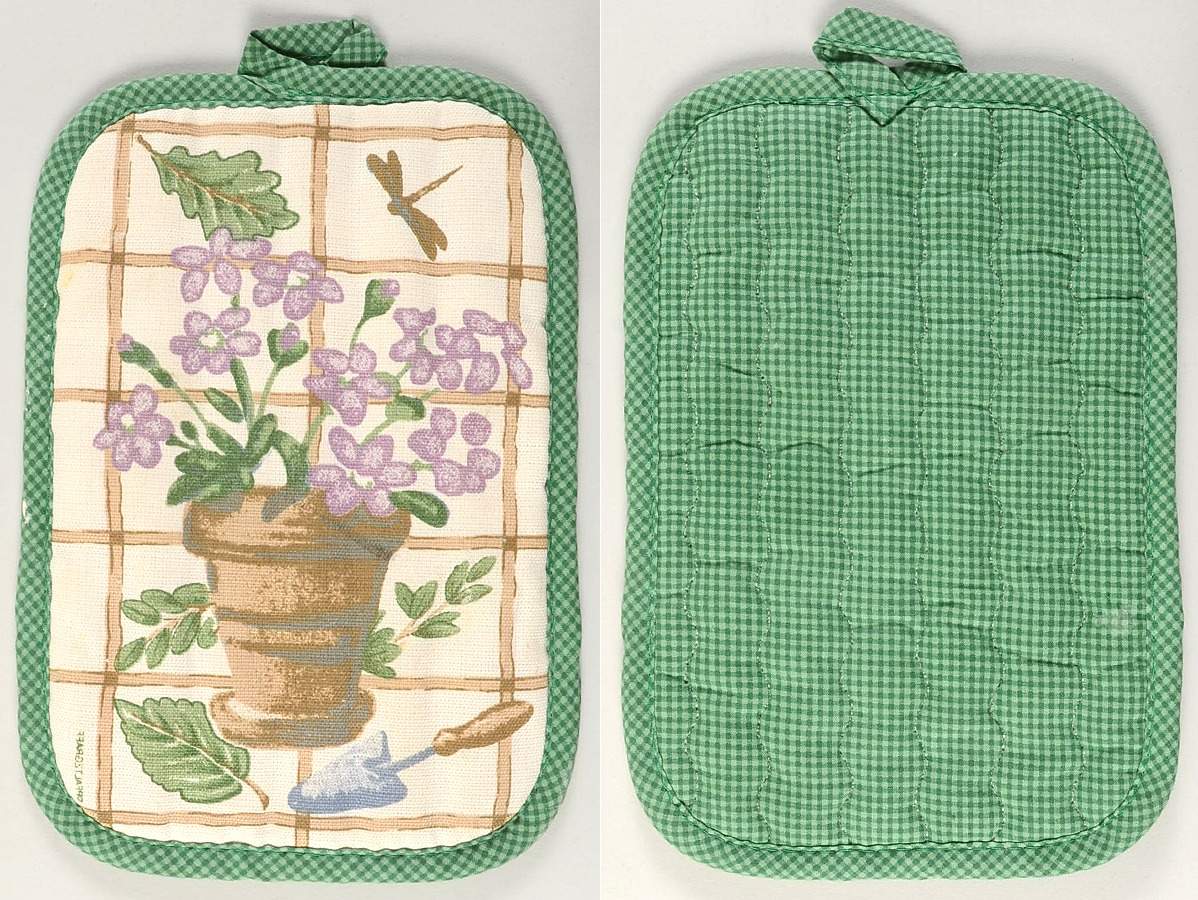 Naturewood Cloth Potholder by Pfaltzgraff-1