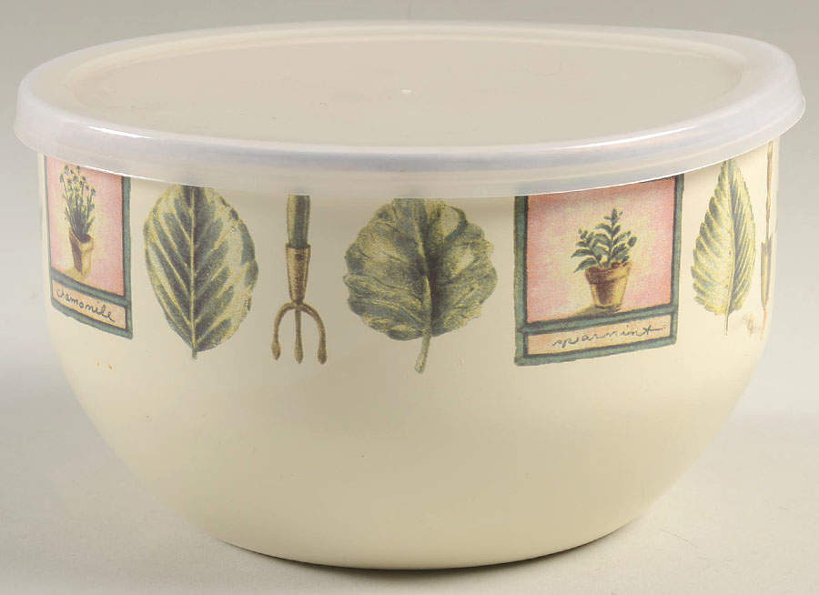 Naturewood 6 7/8" Metal Bowl W/Plastic Lid by Pfaltzgraff-1