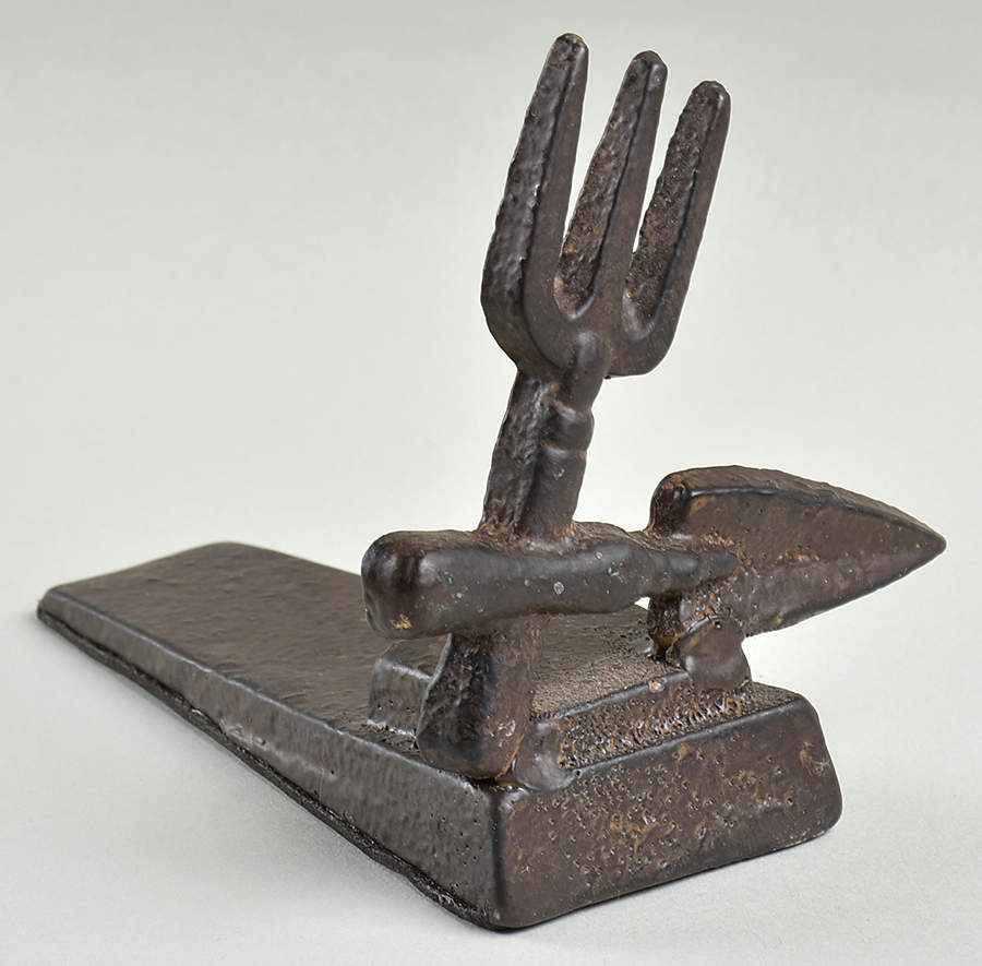 Naturewood Door Stop by Pfaltzgraff-1
