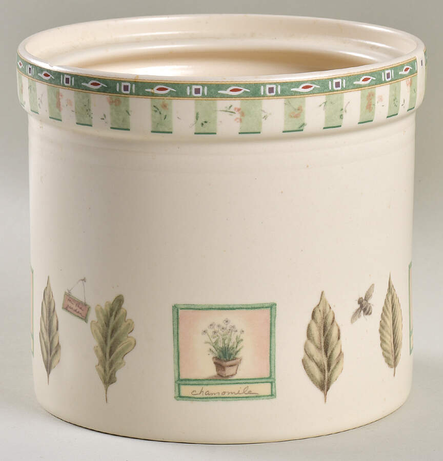 Naturewood Small Canister No Lid by Pfaltzgraff-1
