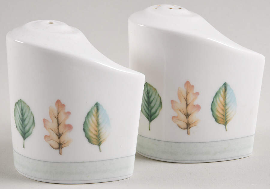 Naturewood Salt & Pepper Set by Pfaltzgraff-1