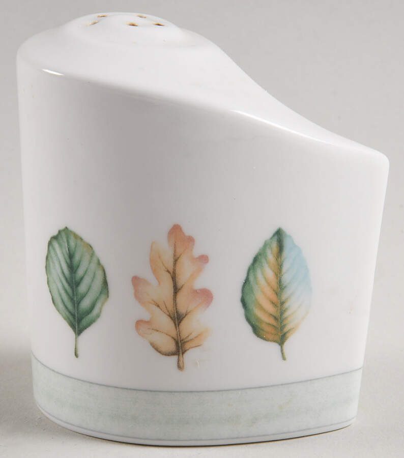 Naturewood Pepper Shaker by Pfaltzgraff-1