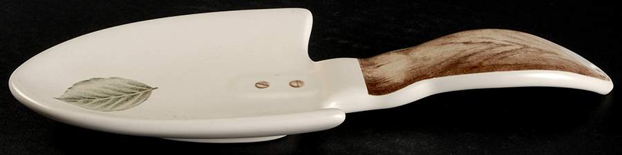 Naturewood Spoon Rest/Holder (Holds 1 Spoon) by Pfaltzgraff-1