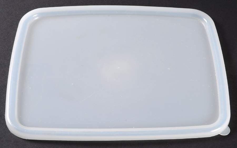 Naturewood Lid-Plastic/Rect Baker/Metal10 by Pfaltzgraff-1