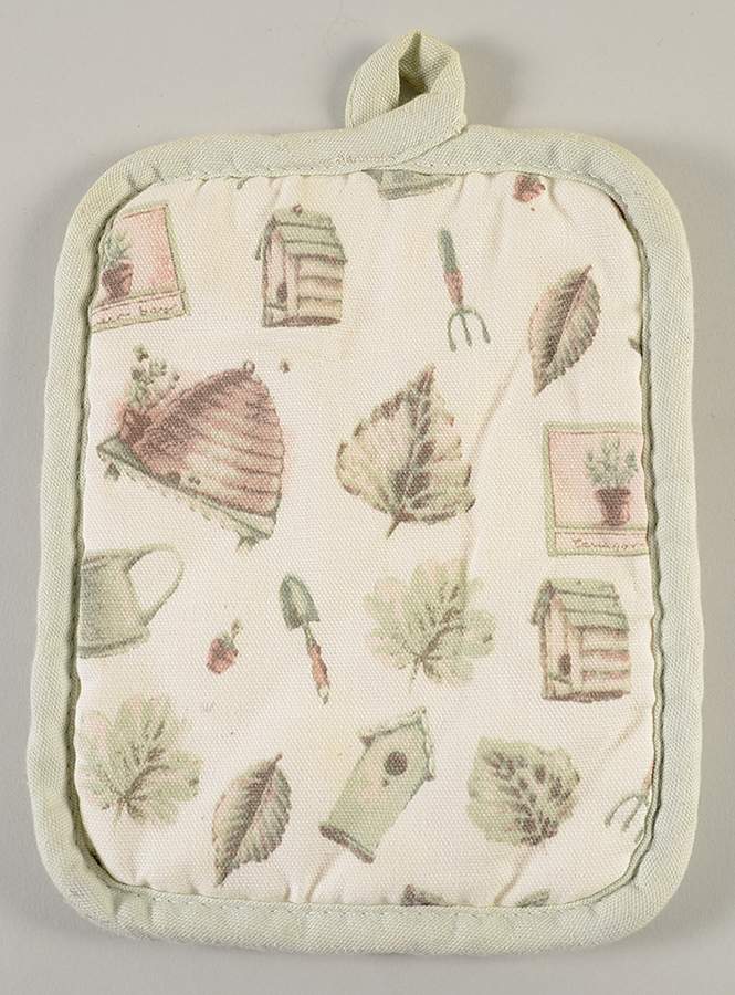 Naturewood Cloth Potholder by Pfaltzgraff-1