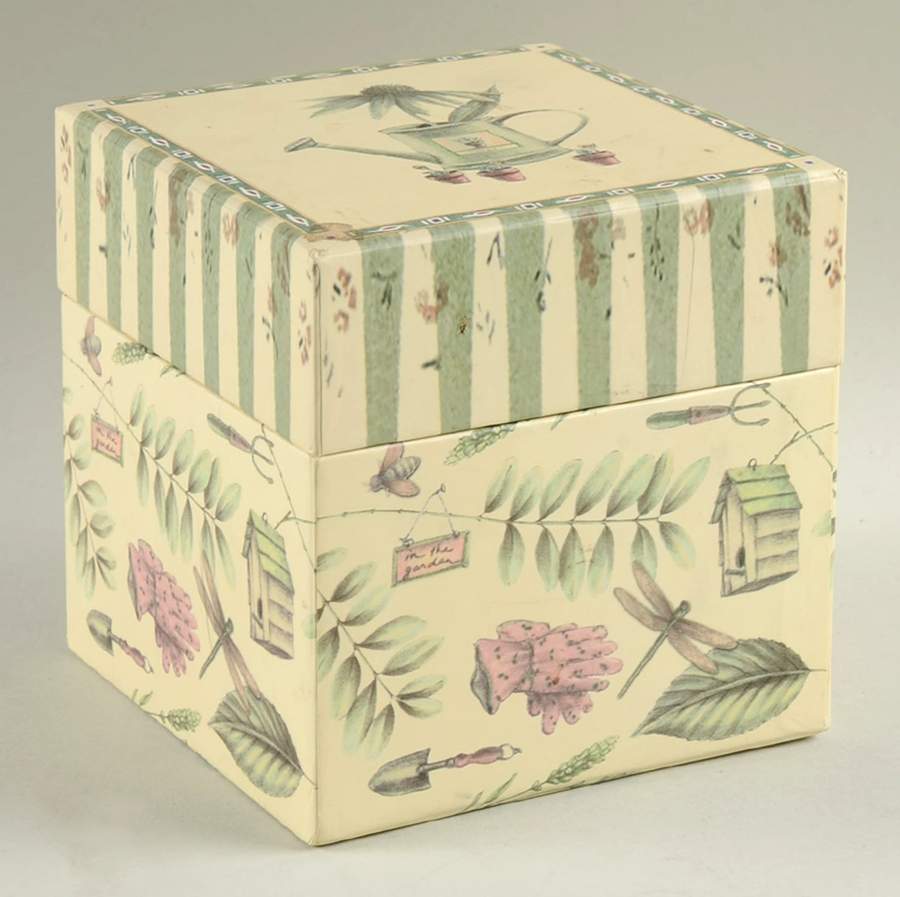 Naturewood Medium Paper Nesting Box by Pfaltzgraff-1
