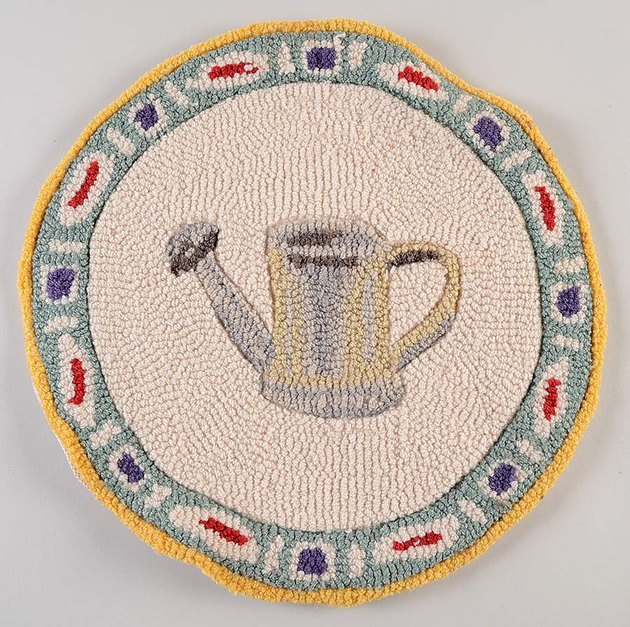Naturewood Hook Round Rug by Pfaltzgraff-1