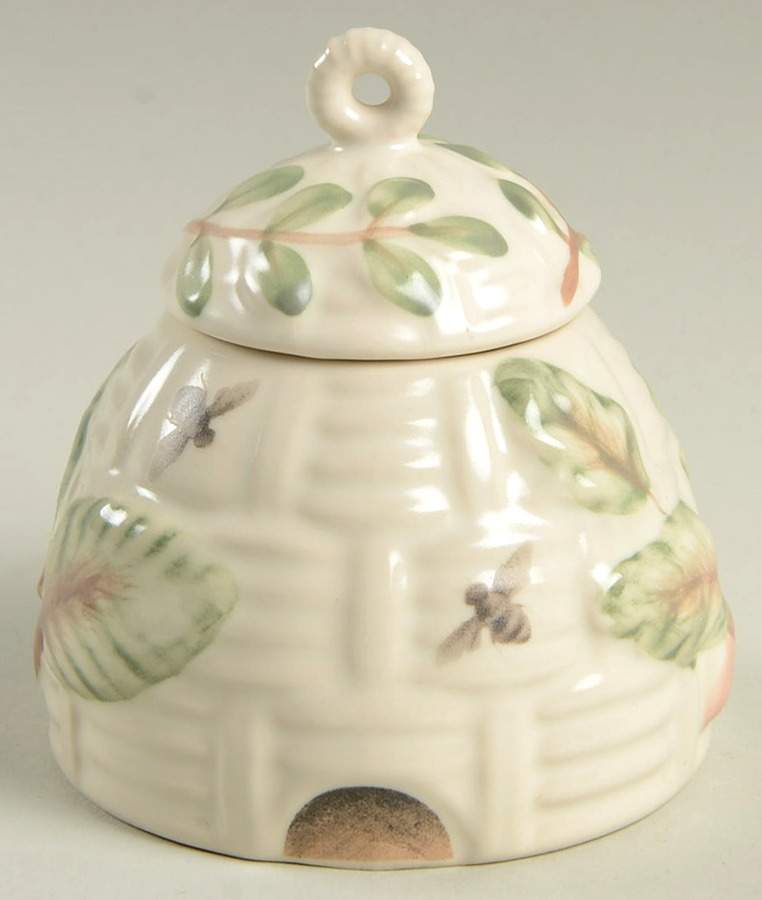 Naturewood Child's Sugar Bowl & Lid by Pfaltzgraff-1