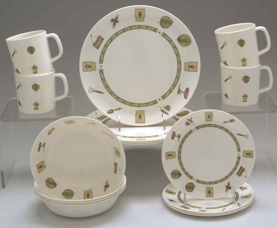 Naturewood 16 Piece Melamine Set by Pfaltzgraff-1