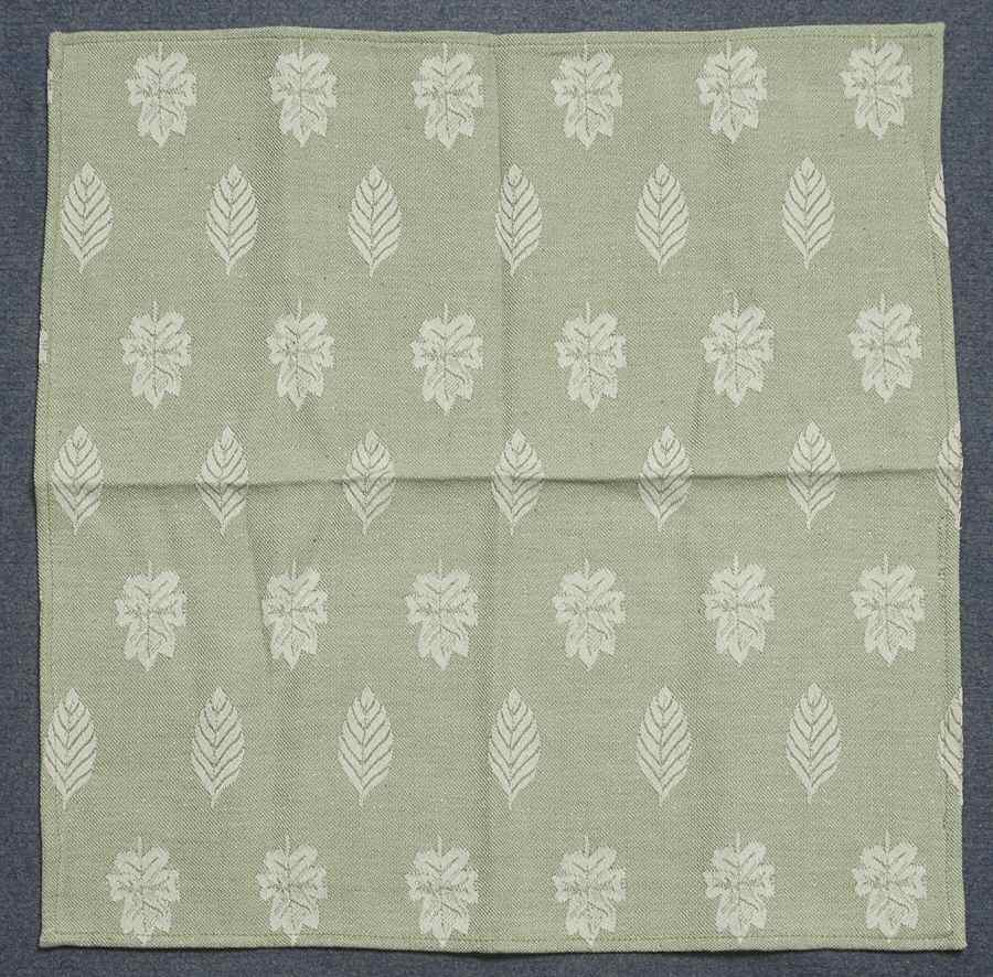 Naturewood Cloth Napkin by Pfaltzgraff-1