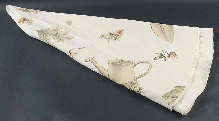 Naturewood 52" Round Tablecloth by Pfaltzgraff-1