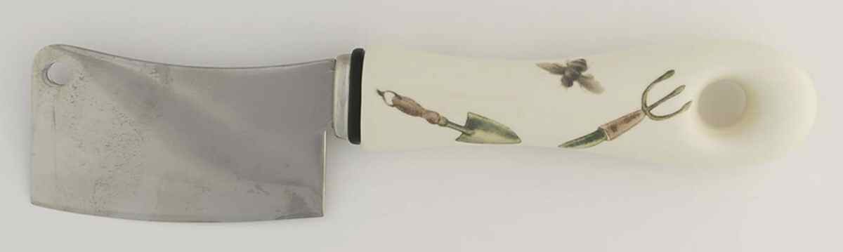 Naturewood Cheese Cleaver with Stainless Blade by Pfaltzgraff-1