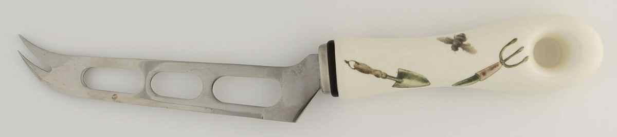 Naturewood Cheese Knife with Stainless Blade by Pfaltzgraff-1