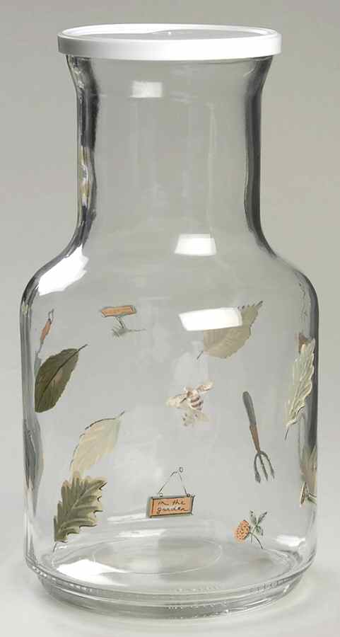 Naturewood Glassware Decanter by Pfaltzgraff-1