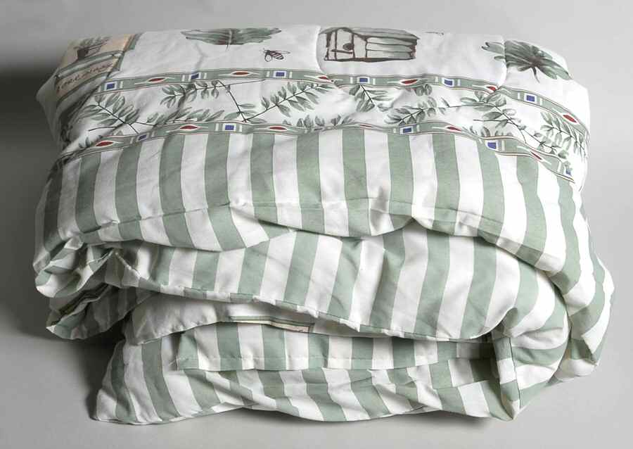 Naturewood Queen Size Comforter by Pfaltzgraff-1