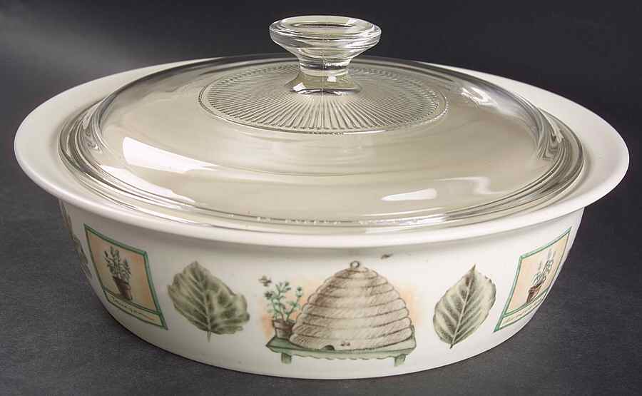 Naturewood 1.5 Qt Round Covered Casserole by Pfaltzgraff-1