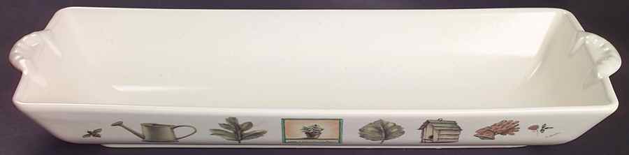 Naturewood 16" Bread Basket by Pfaltzgraff-1