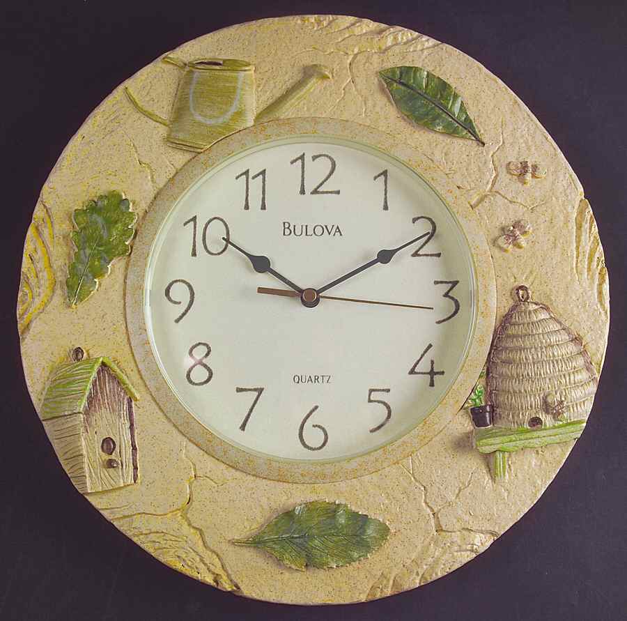 Naturewood Resin Hanging Wall Clock by Pfaltzgraff-1