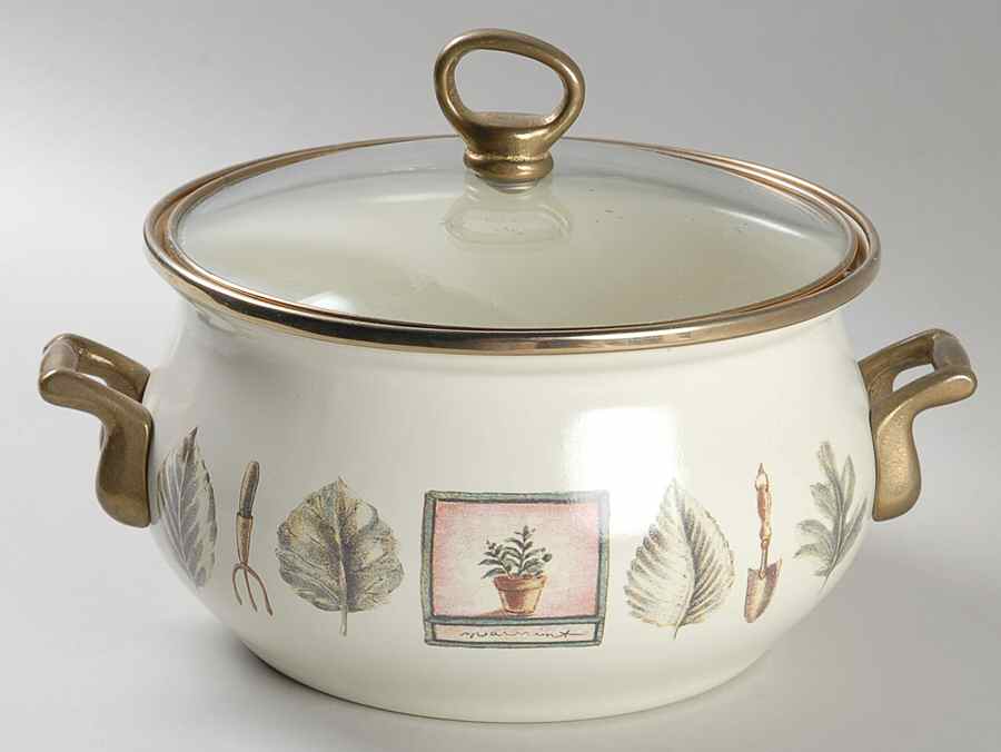 Naturewood 2.5 Quart Metal Dutch Oven by Pfaltzgraff-1