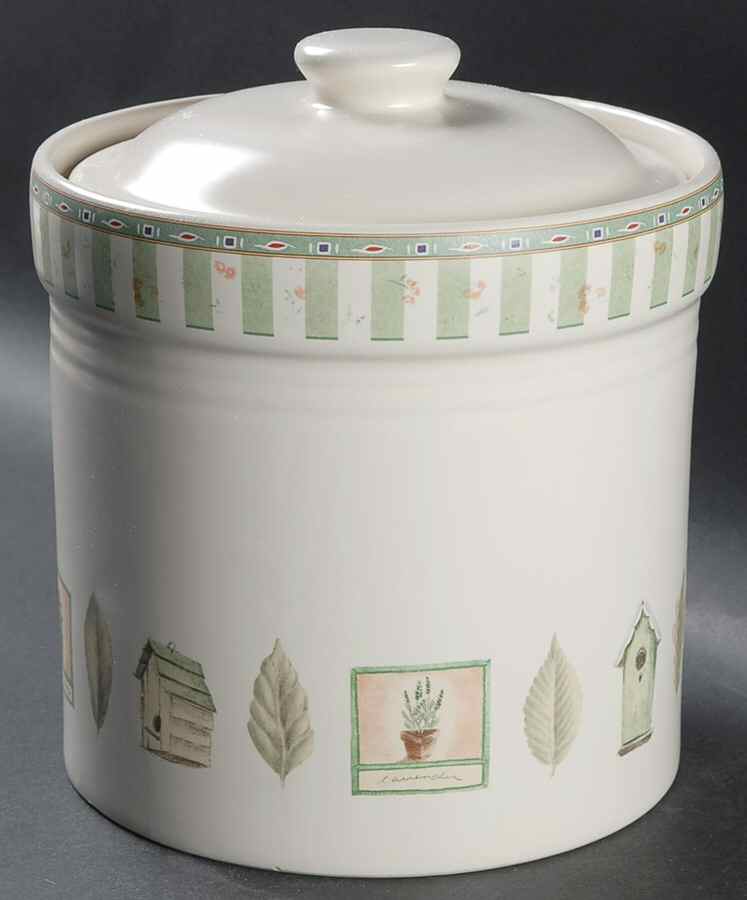 Naturewood Large Canister & Lid by Pfaltzgraff-1
