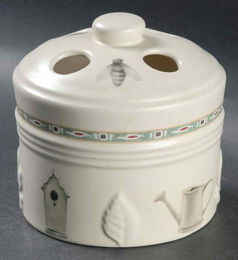 Naturewood Toothbrush Holder by Pfaltzgraff-1