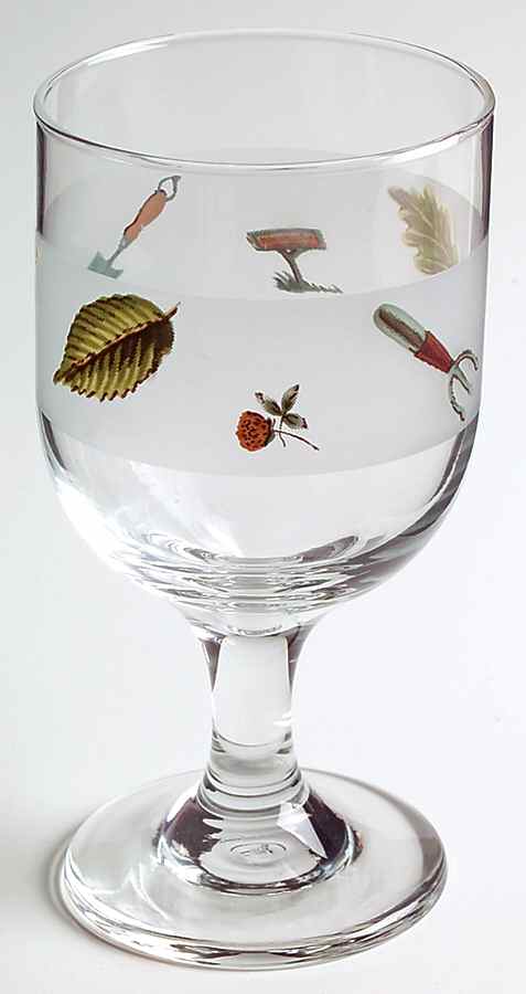 Naturewood 10 Oz Glassware Wine Goblet by Pfaltzgraff-1