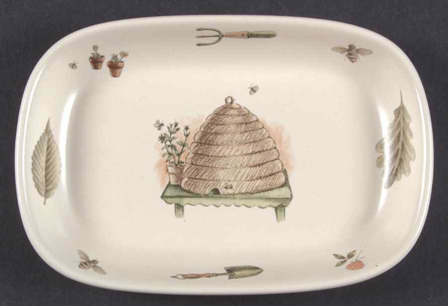 Naturewood Entree Dish by Pfaltzgraff-1