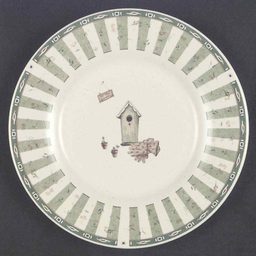 Naturewood Accent Luncheon Plate by Pfaltzgraff-1