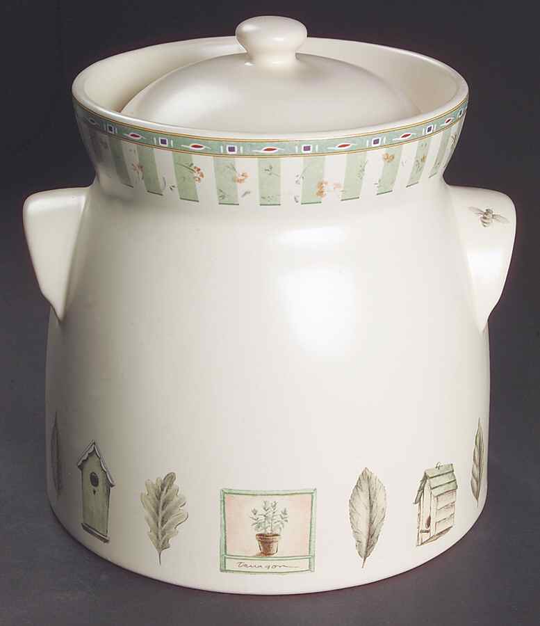 Naturewood Small Tureen & Lid by Pfaltzgraff-1