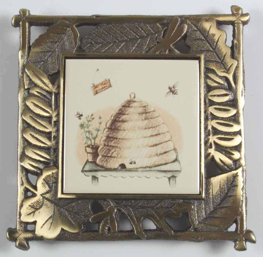 Naturewood Metal Frame Square Trivet by Pfaltzgraff-1