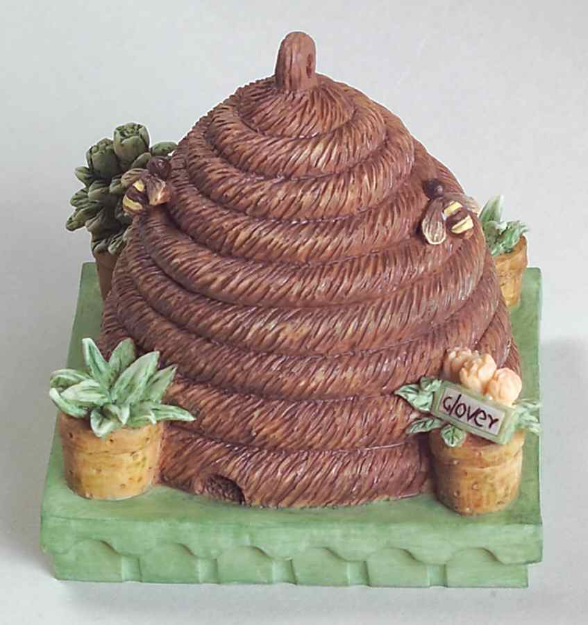 Naturewood Trinket Box with Lid by Pfaltzgraff-1