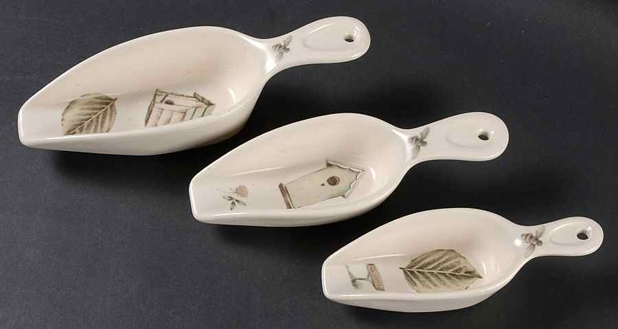 Naturewood 3 Piece) Scoop Set with Large,Medium & Small Scoop by Pfaltzgraff-1