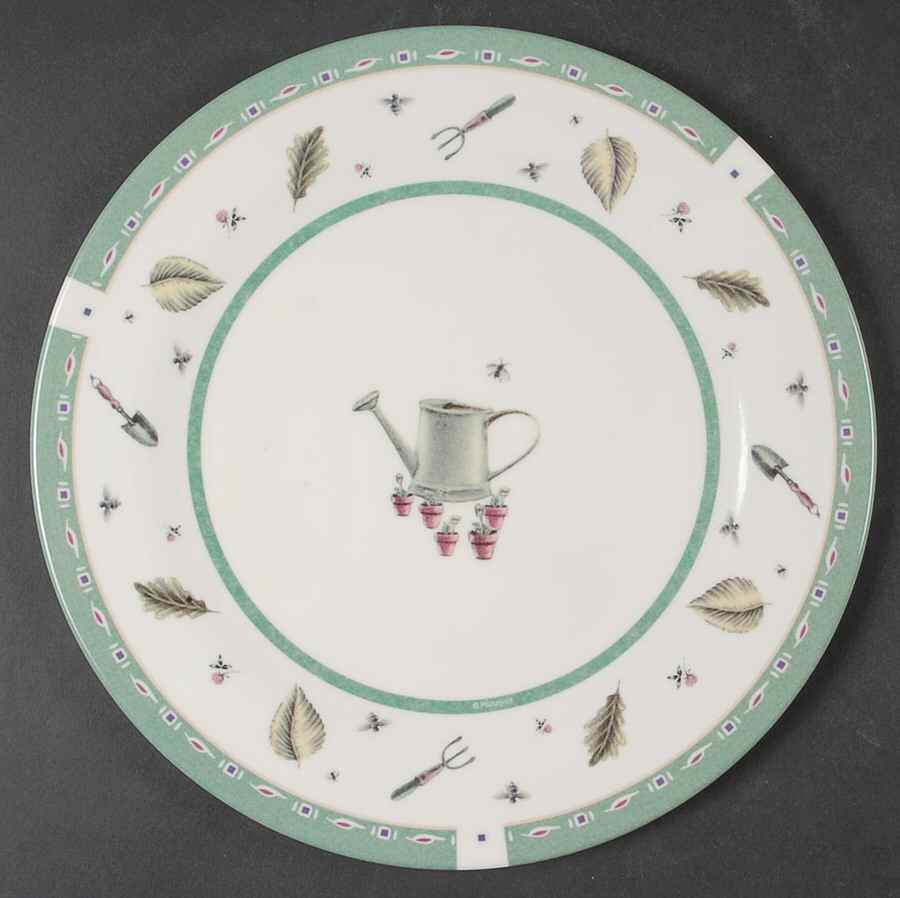 Naturewood Melamine Luncheon Plate by Pfaltzgraff-1