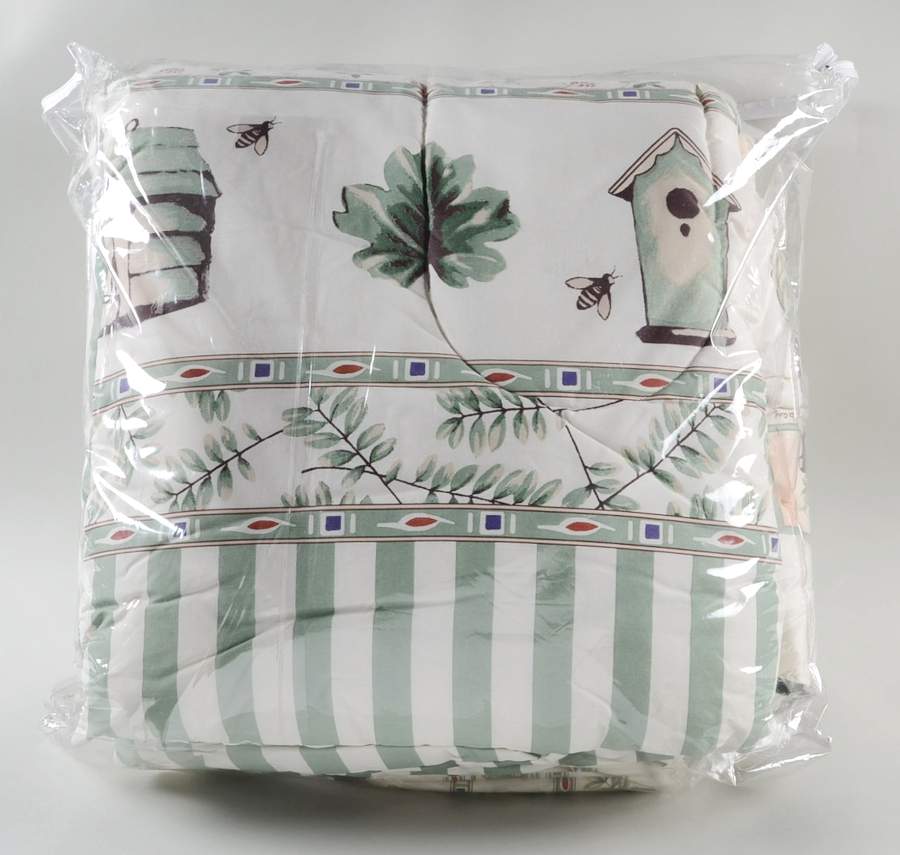 Naturewood Full Size Bed in a Bag - 8 Piece by Pfaltzgraff-1