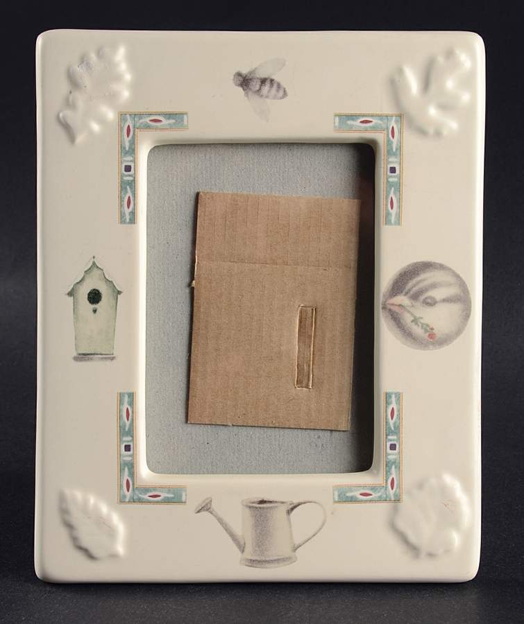 Naturewood Frame Holds 3 1/2" X 5" by Pfaltzgraff-1