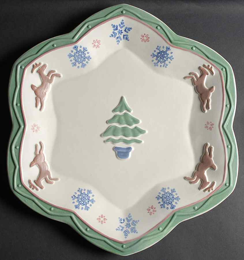 Nordic Christmas 16" Star Shape Platter by Pfaltzgraff-1