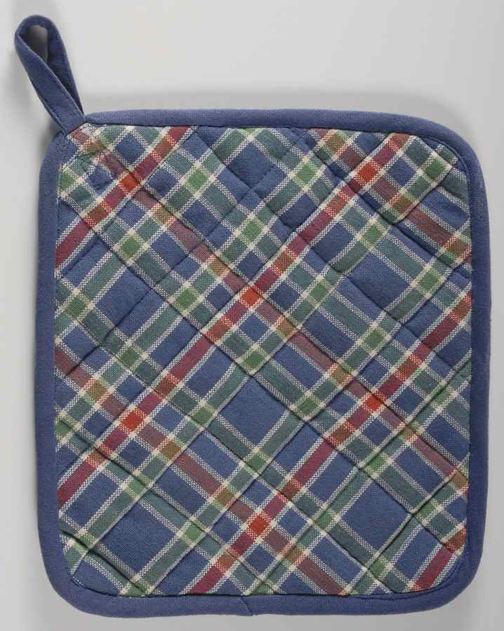 Nordic Christmas Cloth Potholder by Pfaltzgraff-1
