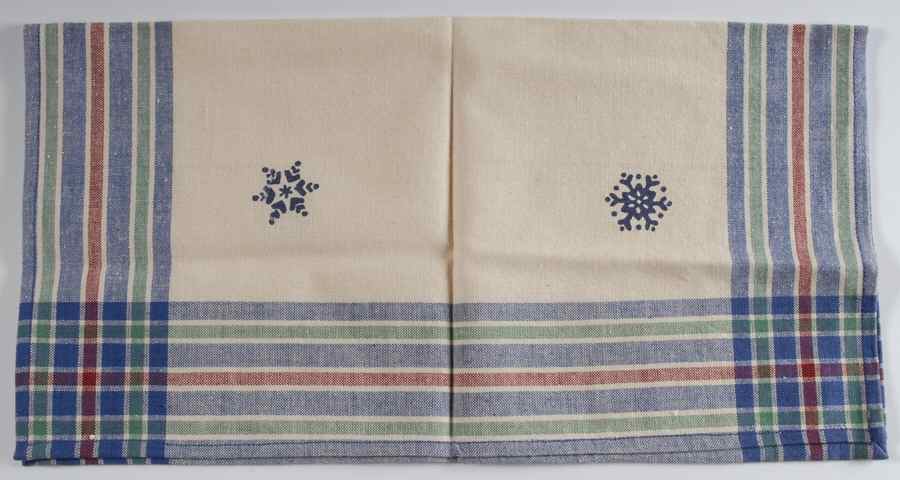 Nordic Christmas Cloth Napkin by Pfaltzgraff-1