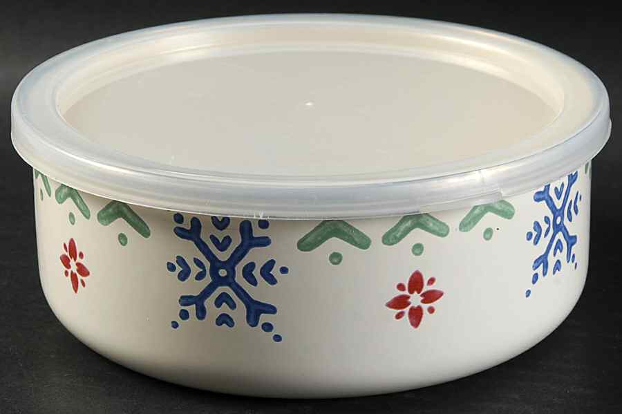Nordic Christmas 6 5/8" Metal Bowl W/Plastic Lid by Pfaltzgraff-1